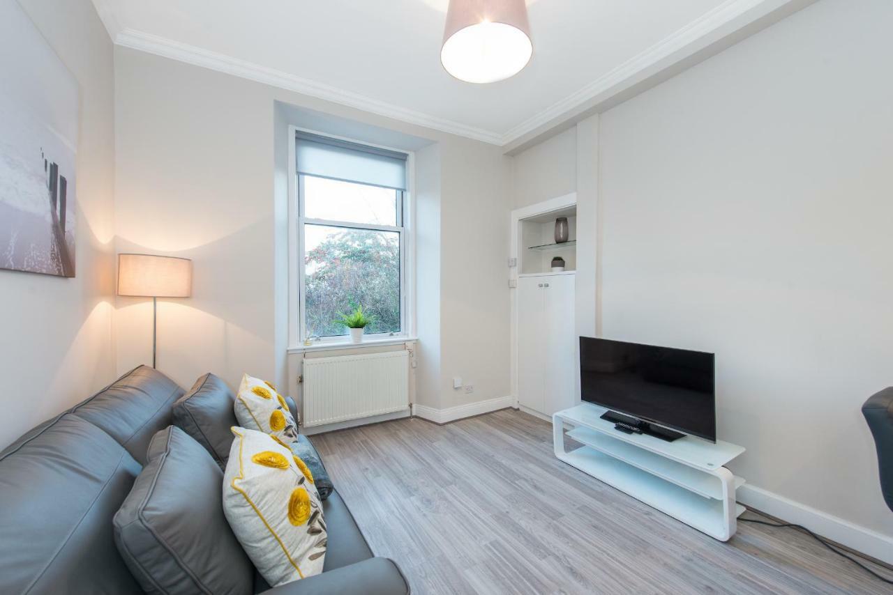 The New Westfield Apartment Edinburgh Exterior photo